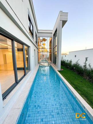 Imagem Casa de Condomínio com 4 Quartos à Venda, 682 m² em Condomínio Florais Cuiabá Residencial - Cuiabá