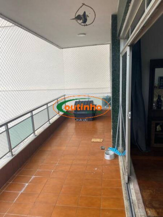 Imagem Apartamento com 3 Quartos à Venda, 145 m² em Grajaú - Rio De Janeiro Imagem Apartamento com 3 Quartos à Venda, 145 m² em Grajaú - Rio De Janeiro