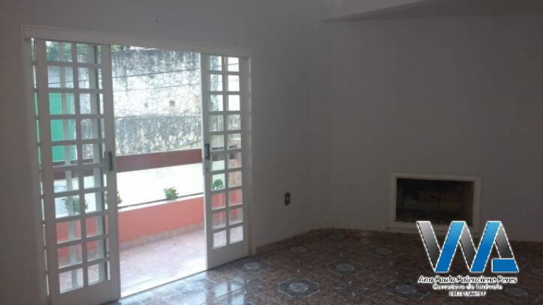 Imagem Casa com 3 Quartos à Venda, 190 m² em Jardim Do Lago - Atibaia Imagem Casa com 3 Quartos à Venda, 190 m² em Jardim Do Lago - Atibaia