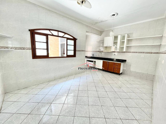 Imagem Casa com 6 Quartos à Venda, 175 m² em Canto Do Forte - Praia Grande Imagem Casa com 6 Quartos à Venda, 175 m² em Canto Do Forte - Praia Grande