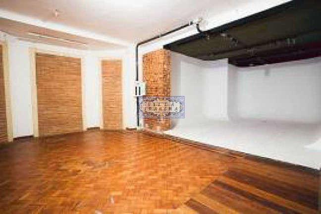 Imagem Imóvel com 10 Quartos à Venda ou Locação, em Glória - Rio De Janeiro Imagem Imóvel com 10 Quartos à Venda ou Locação, em Glória - Rio De Janeiro