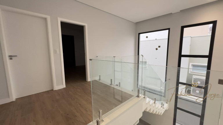 Imagem Casa com 3 Quartos à Venda, 327 m² em Roncáglia - Valinhos