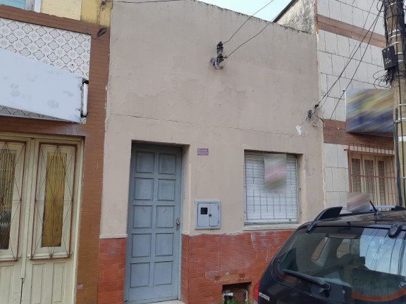 Imagem Casa com 2 Quartos à Venda, 73 m² em Centro - Rio Grande Imagem Casa com 2 Quartos à Venda, 73 m² em Centro - Rio Grande