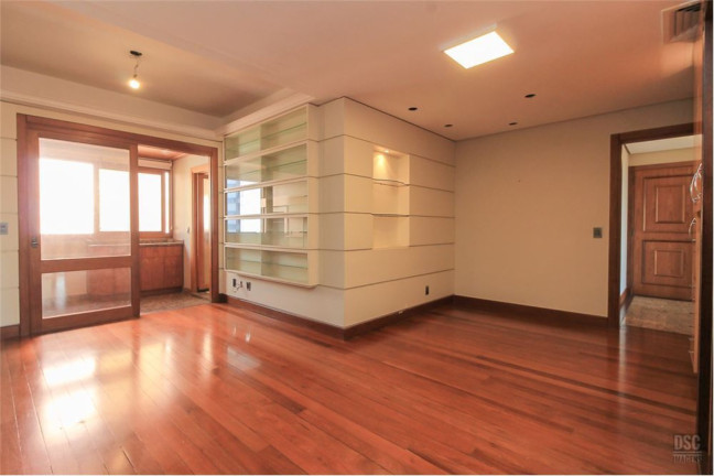 Imagem Apartamento com 3 Quartos à Venda, 211 m² em Bela Vista - Porto Alegre Imagem Apartamento com 3 Quartos à Venda, 211 m² em Bela Vista - Porto Alegre