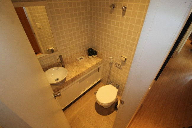 Imagem Apartamento com 3 Quartos à Venda, 110 m² em Leme - Rio De Janeiro Imagem Apartamento com 3 Quartos à Venda, 110 m² em Leme - Rio De Janeiro