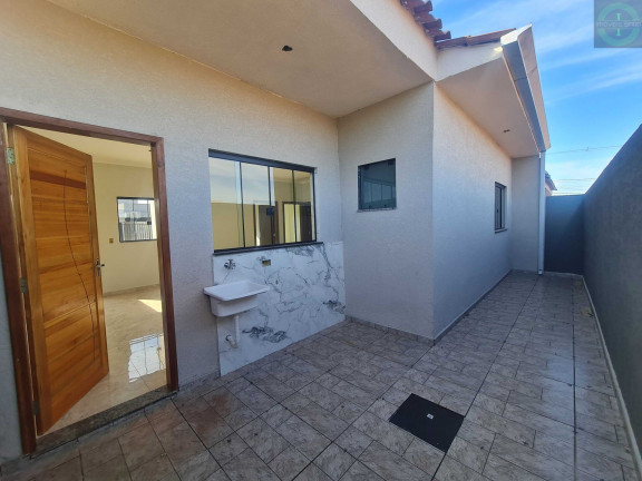Imagem Casa com 3 Quartos à Venda, 54 m² em Uvaranas - Ponta Grossa Imagem Casa com 3 Quartos à Venda, 54 m² em Uvaranas - Ponta Grossa