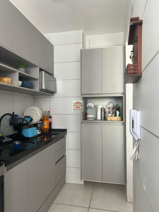Imagem Apartamento com 2 Quartos à Venda, 48 m² Imagem Apartamento com 2 Quartos à Venda, 48 m²