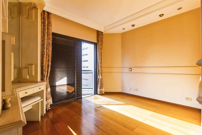 Imagem Apartamento com 3 Quartos à Venda, 192 m² em Moema - São Paulo Imagem Apartamento com 3 Quartos à Venda, 192 m² em Moema - São Paulo
