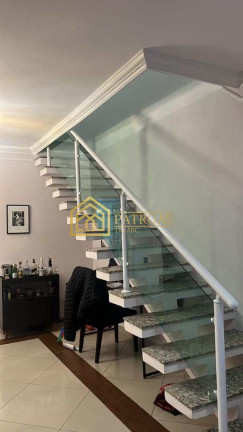Imagem Casa com 2 Quartos à Venda, 157 m² em Jardim Las Vegas - Santo André Imagem Casa com 2 Quartos à Venda, 157 m² em Jardim Las Vegas - Santo André