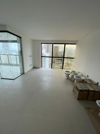 Imagem Apartamento com 3 Quartos à Venda, 130 m² em Meia Praia - Itapema Imagem Apartamento com 3 Quartos à Venda, 130 m² em Meia Praia - Itapema