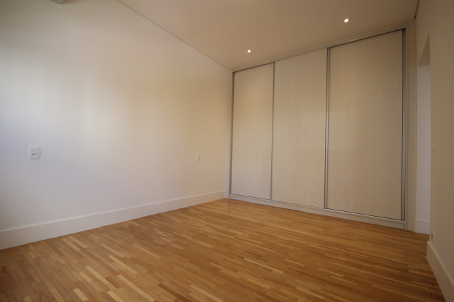 Imagem Imóvel com 3 Quartos à Venda, 244 m² em Moema - São Paulo