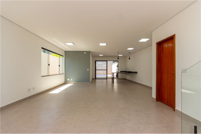 Imagem Sobrado com 3 Quartos à Venda, 202 m² em Polvilho - Cajamar Imagem Sobrado com 3 Quartos à Venda, 202 m² em Polvilho - Cajamar