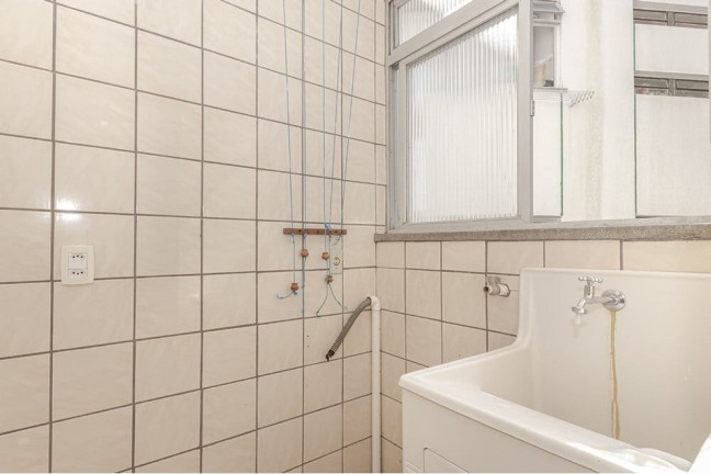 Imagem Imóvel com 2 Quartos à Venda, 61 m² em Nonoai - Porto Alegre Imagem Imóvel com 2 Quartos à Venda, 61 m² em Nonoai - Porto Alegre