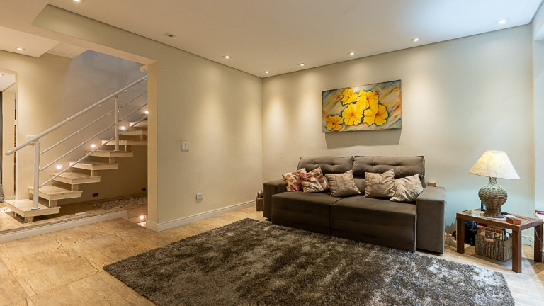 Imagem Sobrado com 4 Quartos à Venda, 300 m² em Cambuci - São Paulo