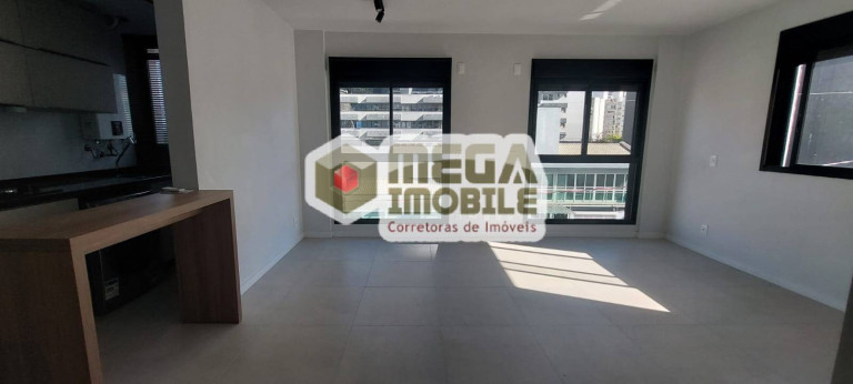Imagem Apartamento com 1 Quarto à Venda, 28 m² em Centro - Florianópolis Imagem Apartamento com 1 Quarto à Venda, 28 m² em Centro - Florianópolis