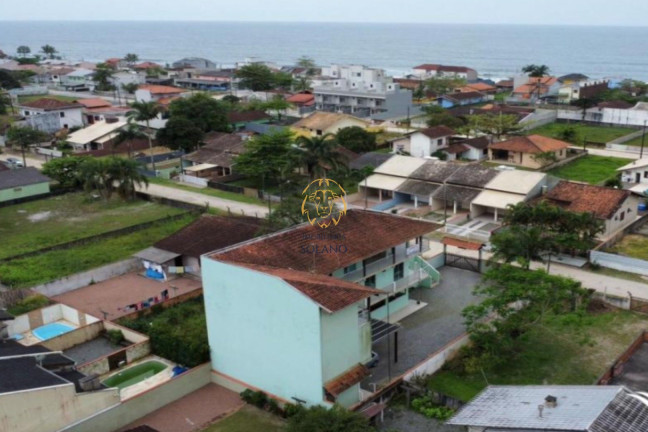 Imagem Casa com 8 Quartos à Venda, 360 m² em Balneário Brasília - Itapoá