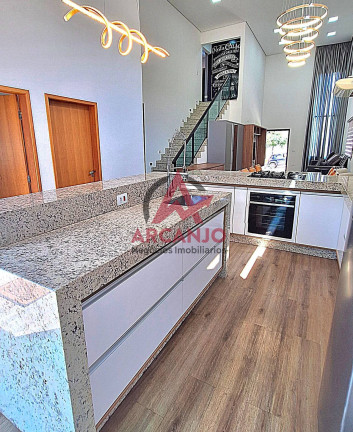 Imagem Casa com 3 Quartos à Venda, 263 m² em Atibaia