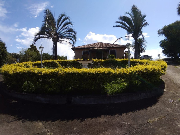 Chácara com 5 Quartos à Venda, 200 m² em Vila Santos - Caçapava