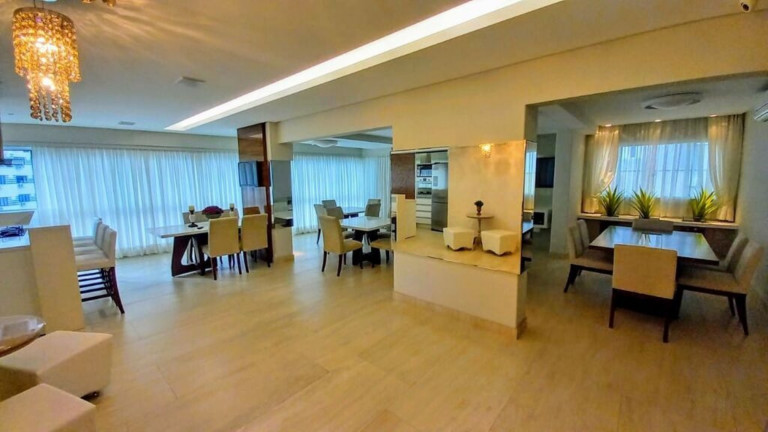 Imagem Imóvel com 3 Quartos à Venda, 155 m² em Centro - Balneário Camboriú Imagem Imóvel com 3 Quartos à Venda, 155 m² em Centro - Balneário Camboriú