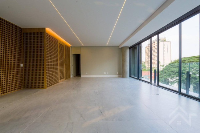 Imagem Apartamento com 3 Quartos à Venda, 229 m² Imagem Apartamento com 3 Quartos à Venda, 229 m²