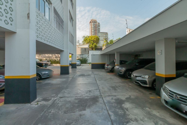 Imagem Apartamento com 2 Quartos à Venda, 80 m² em Pinheiros - São Paulo Imagem Apartamento com 2 Quartos à Venda, 80 m² em Pinheiros - São Paulo