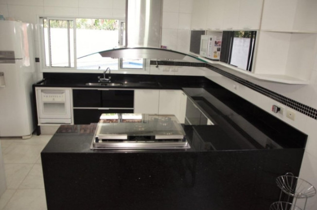 Imagem Casa com 4 Quartos à Venda, 270 m² em Chácara Dos Junqueiras - Carapicuíba Imagem Casa com 4 Quartos à Venda, 270 m² em Chácara Dos Junqueiras - Carapicuíba