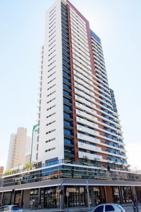 Sala Comercial à Venda, 80 m² em Centro - Curitiba