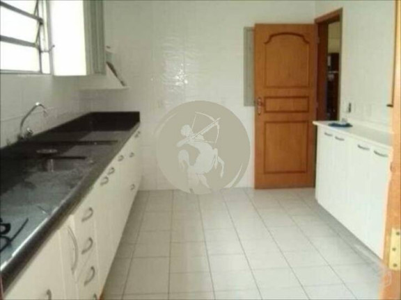 Imagem Casa com 5 Quartos à Venda, 207 m² em Embare - Santos Imagem Casa com 5 Quartos à Venda, 207 m² em Embare - Santos