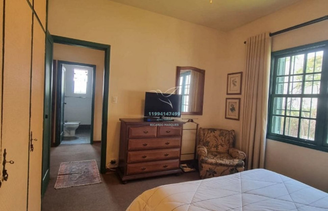 Imagem Casa com 3 Quartos à Venda, 350 m² em Pacaembu - São Paulo Imagem Casa com 3 Quartos à Venda, 350 m² em Pacaembu - São Paulo