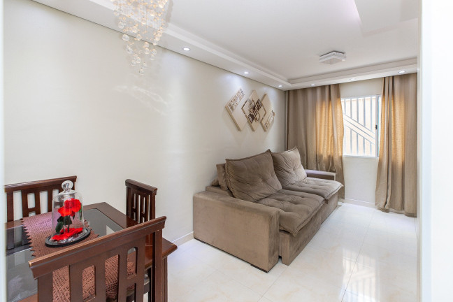Imagem Casa com 2 Quartos à Venda, 66 m² em Vila Carmosina - São Paulo