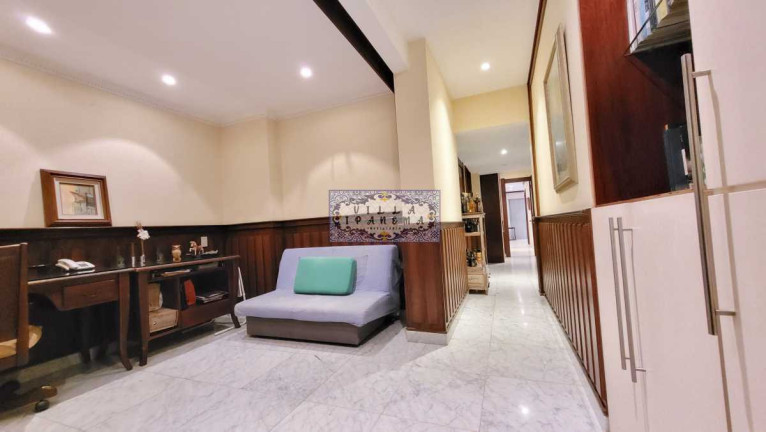 Imagem Apartamento com 4 Quartos à Venda, 320 m² em Lagoa - Rio De Janeiro Imagem Apartamento com 4 Quartos à Venda, 320 m² em Lagoa - Rio De Janeiro
