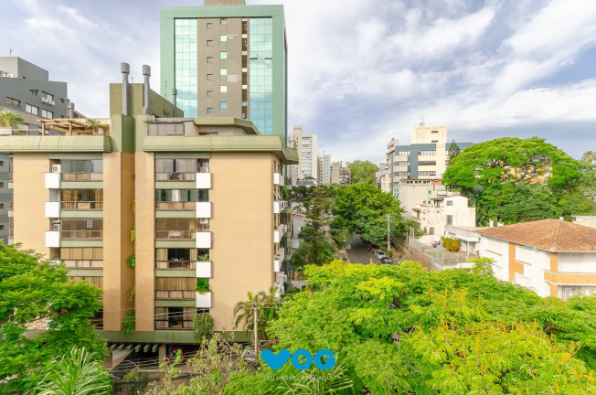 Imagem Imóvel com 3 Quartos à Venda, 199 m² em Petrópolis - Porto Alegre