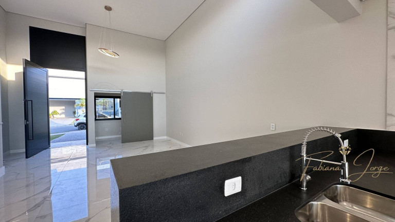 Imagem Casa com 3 Quartos à Venda, 300 m² em Roncáglia - Valinhos