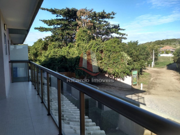 Imagem Imóvel com 2 Quartos à Venda, 100 m² em Peró - Cabo Frio Imagem Imóvel com 2 Quartos à Venda, 100 m² em Peró - Cabo Frio