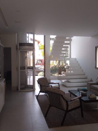 Imagem Casa com 5 Quartos para Temporada, 440 m² em Vista Linda - Bertioga