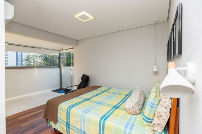 Imagem Imóvel com 3 Quartos à Venda, 165 m² em Santo Amaro - São Paulo Imagem Imóvel com 3 Quartos à Venda, 165 m² em Santo Amaro - São Paulo