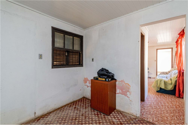 Imagem Casa com 3 Quartos à Venda, em Partenon - Porto Alegre Imagem Casa com 3 Quartos à Venda, em Partenon - Porto Alegre