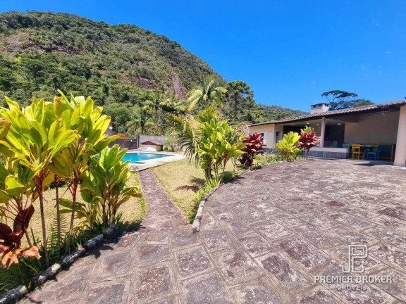 Imagem Casa com 4 Quartos à Venda, 354 m² em Granja Guarani - Teresópolis Imagem Casa com 4 Quartos à Venda, 354 m² em Granja Guarani - Teresópolis