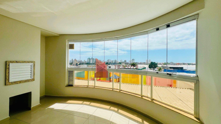 Apartamento com 3 Quartos à Venda, 103 m² em Centro - Itajaí