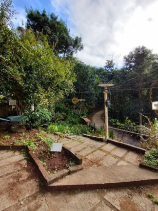 Imagem Casa com 3 Quartos à Venda, 128 m² em Pessegueiros - Teresópolis Imagem Casa com 3 Quartos à Venda, 128 m² em Pessegueiros - Teresópolis