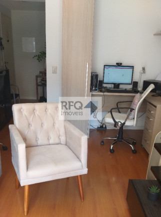 Imagem Imóvel com 3 Quartos à Venda, 75 m² em Vila Gumercindo - São Paulo