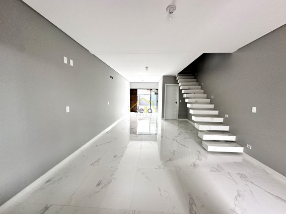 Imagem Casa com 3 Quartos à Venda, 150 m² em Bom Retiro - Joinville Imagem Casa com 3 Quartos à Venda, 150 m² em Bom Retiro - Joinville