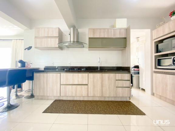 Imagem Cobertura com 3 Quartos à Venda, 363 m² em Kobrasol - São José