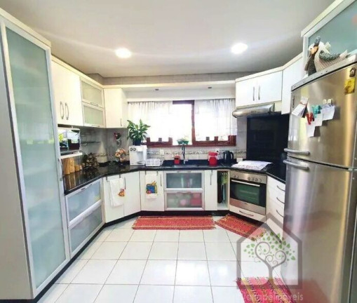 Imagem Casa com 4 Quartos à Venda, 370 m² em Carianos - Florianópolis Imagem Casa com 4 Quartos à Venda, 370 m² em Carianos - Florianópolis