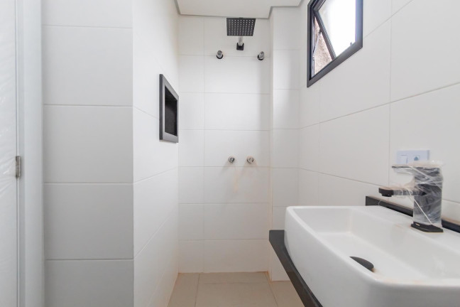 Imagem Casa com 3 Quartos à Venda, 142 m² em Vista Alegre - Curitiba Imagem Casa com 3 Quartos à Venda, 142 m² em Vista Alegre - Curitiba