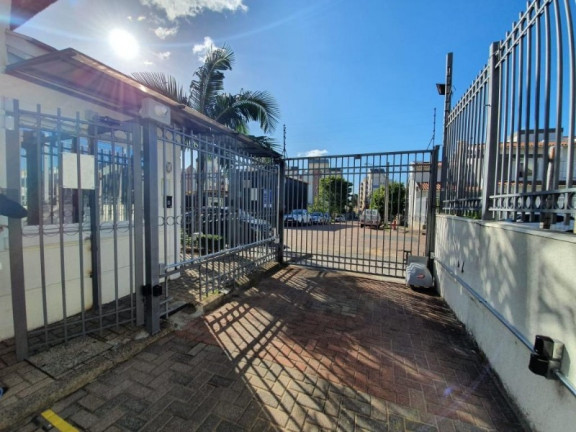 Imagem Sobrado com 3 Quartos à Venda, 178 m² em Jardim Itu - Porto Alegre