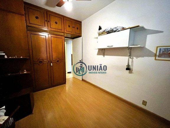 Imagem Apartamento com 3 Quartos à Venda, 135 m² em Icaraí - Niterói