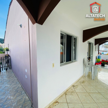 Imagem Casa com 3 Quartos à Venda, 500 m² em Coronel Virgilio Silva - Poços De Caldas Imagem Casa com 3 Quartos à Venda, 500 m² em Coronel Virgilio Silva - Poços De Caldas
