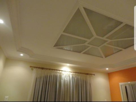Imagem Sobrado com 5 Quartos à Venda, 300 m² em Jardim Presidente Dutra - Guarulhos