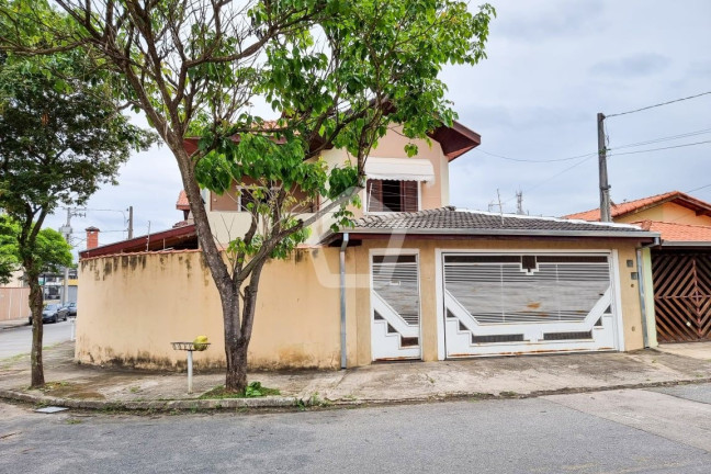 Sobrado com 4 Quartos à Venda, 241 m² em Residencial Bosque Dos Ipês - São José Dos Campos